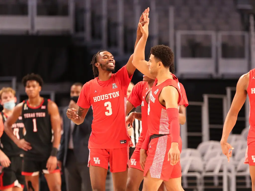 UH Shows Final Four Fight and Resolve in Out Toughing Texas Tech, Hostile Fort Worth Crowd — Inside an Emphatic Kelvin Sampson Program Win