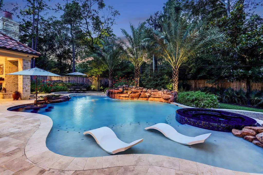 11526 Wendover Lane, Piney Point Village