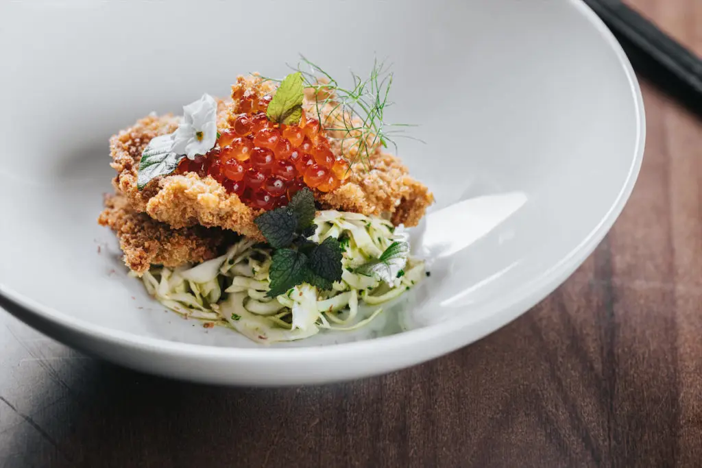 Dishes at Ichi Ni San include snacks like fried oysters. (Photo by Kathy Tran)