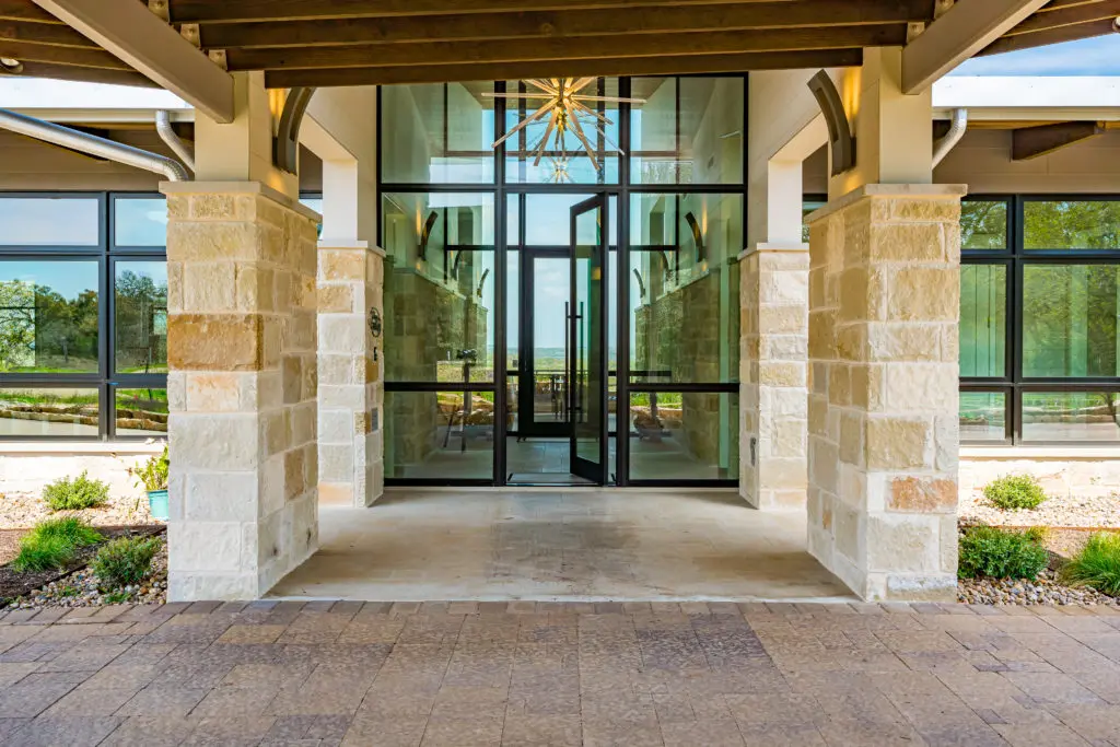 The Barley/Pfeiffer Architecture-designed retreat in the Texas Hill Country features clean contemorary detailing.  (Photo by Mark Adams Media)
