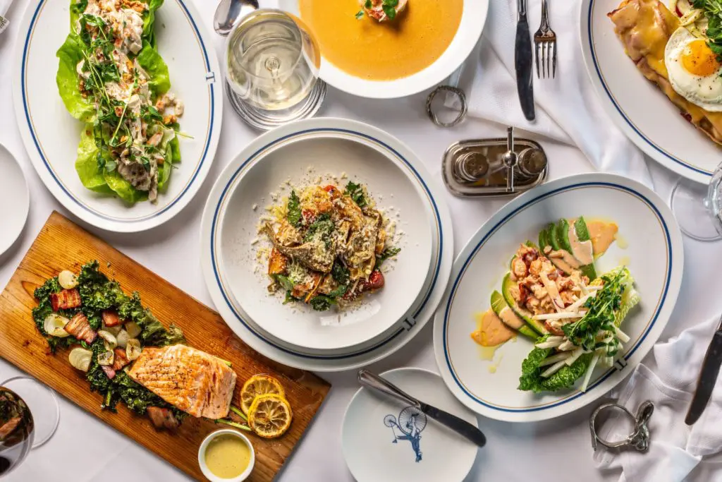In response to popular demand, Turner's marks its opening for lunch with a fresh menu created by executive chef Robert Del Grande. (Photo by Jenn Duncan)