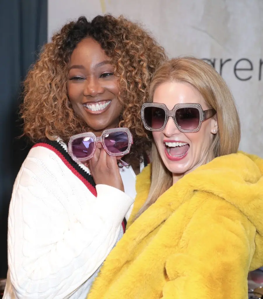 Yolanda Adams, Margot Hogan