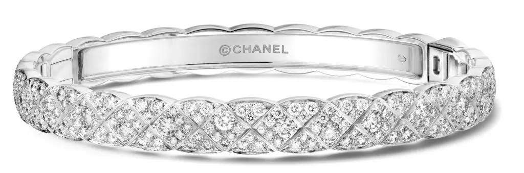 From the House of Chanel, a bracelet studded with diamonds and elegance.