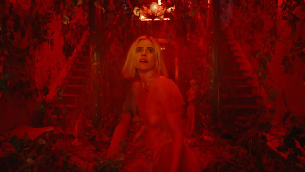 Fort Worth-Native and <em>Scream</em> Star Carlson Young on Her Feature Film Debut at Sundance