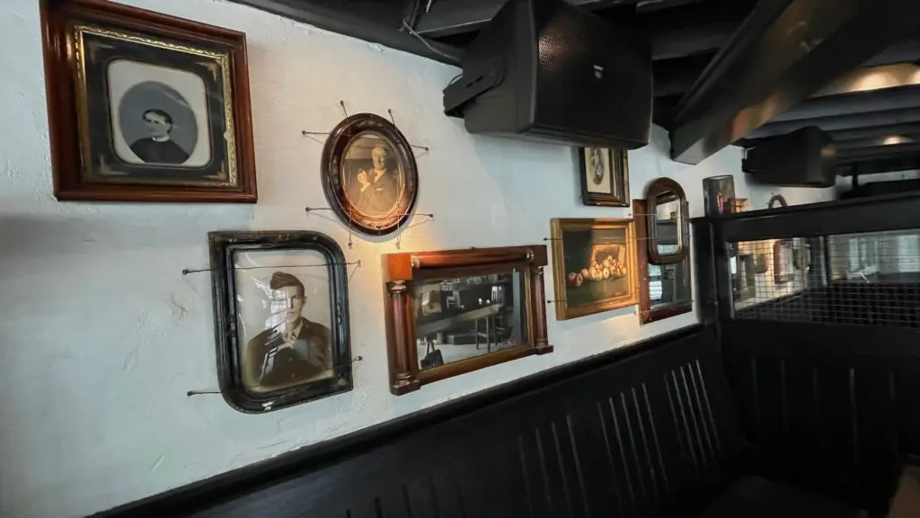 In the former Bar Stellar space, new pub Spider Murphy's features a classic Irish pub with a few new concepts. (Courtesy of Spider Murphy's)