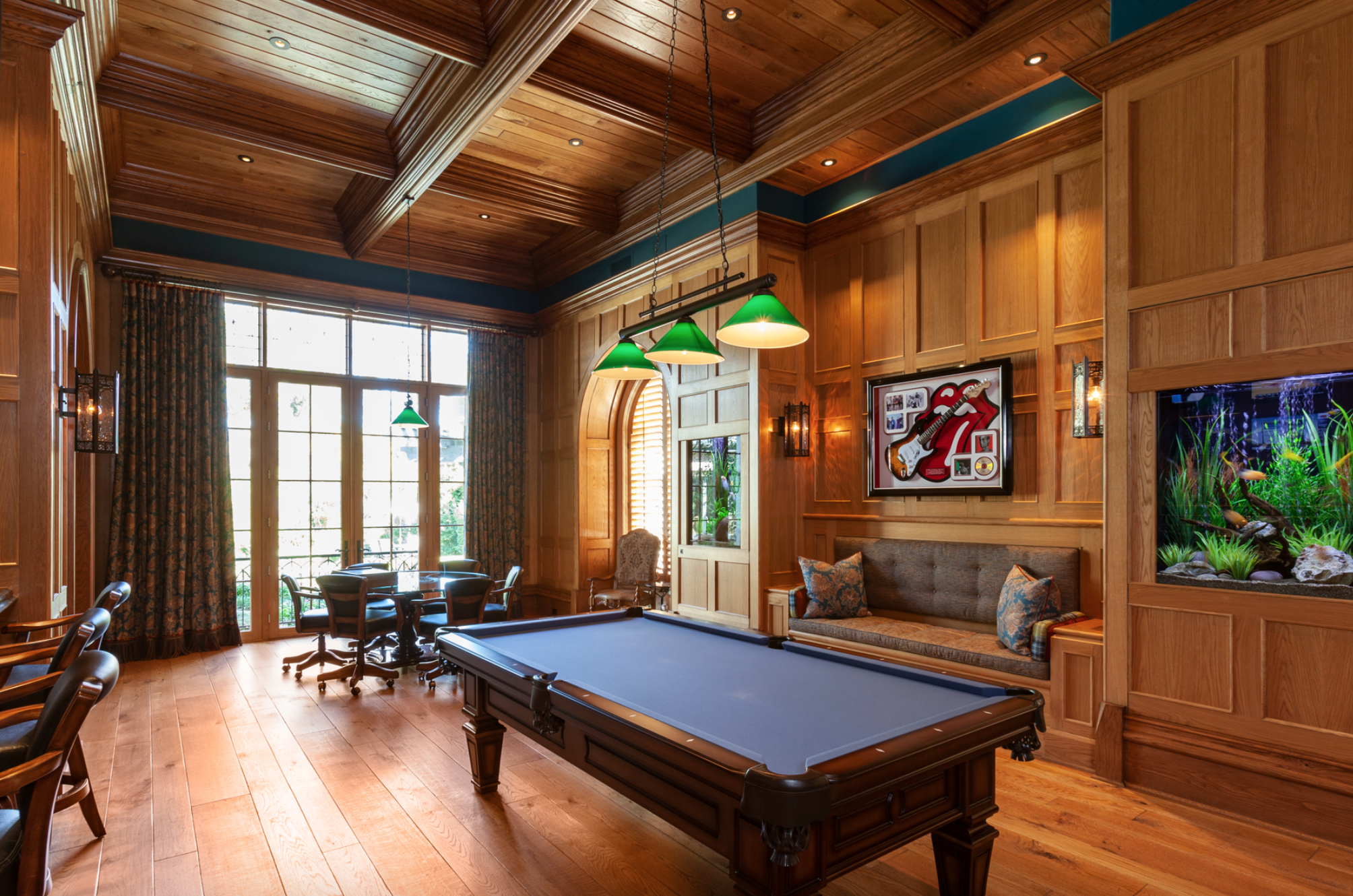 3996 Inverness in River Oaks (Photo by Julie Soefer)