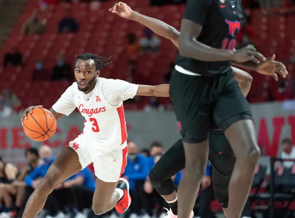 DeJon Jarreau finished with a game-high plus 27 rating against SMU. (Courtesy UH Athletics)