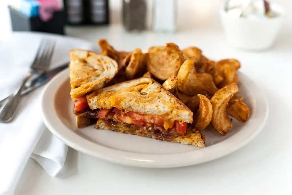 Lucky’s Cafe Grilled Cheese