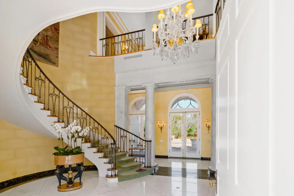 The Gerald Hines home in Houston's River Oaks enclave is a luxurious dwelling with Tuscan influences. (Photo by Sonya Bertolino)
