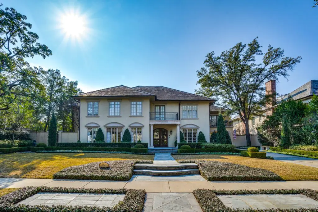 This Highland Park Dream Home is a True Retreat in Dallas’ Most Coveted Neighborhood