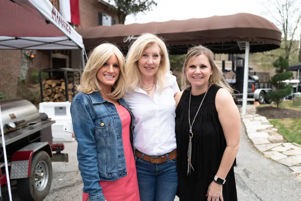 Amanda Knutson, Lorraine Covey, Sasha Johnson at The Houstonian's inaugural BBQ on the Bayou Cook-off.