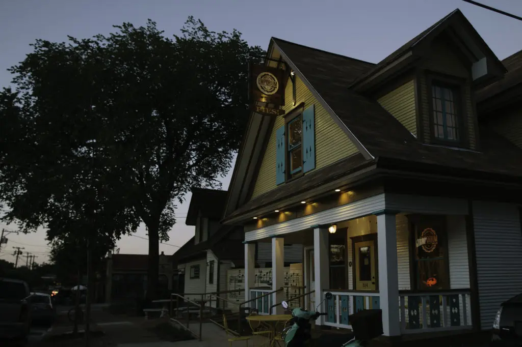 Original Bishop Arts location of Emporium Pies.