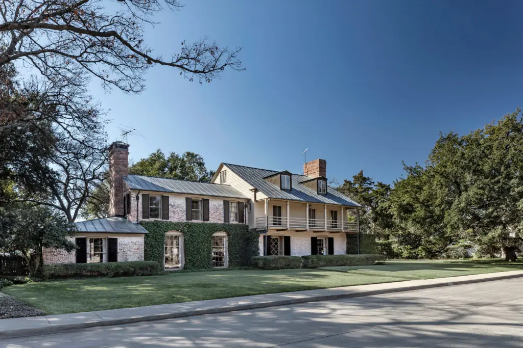 Texas architect David Reichard Williams’ masterful work at 3805 McFarlin Boulevard, which was saved from the wrecking ball late last year. 