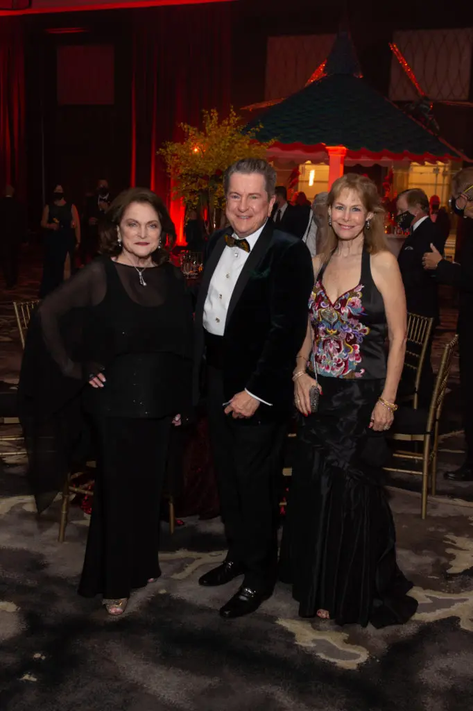 Beth Wolff, Bill Stubbs and Cheryl Byington at the Houston Symphony Ball 2021. They are on deck to chair the symphony's 2022 black-tie gala. (Photo by Wilson Parish)