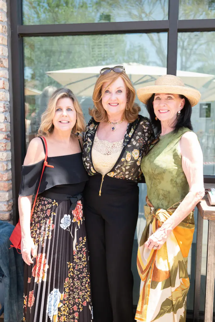 Penne Weidig, Myra Wilson, Robin McCann (Photo by Daniel Ortiz)