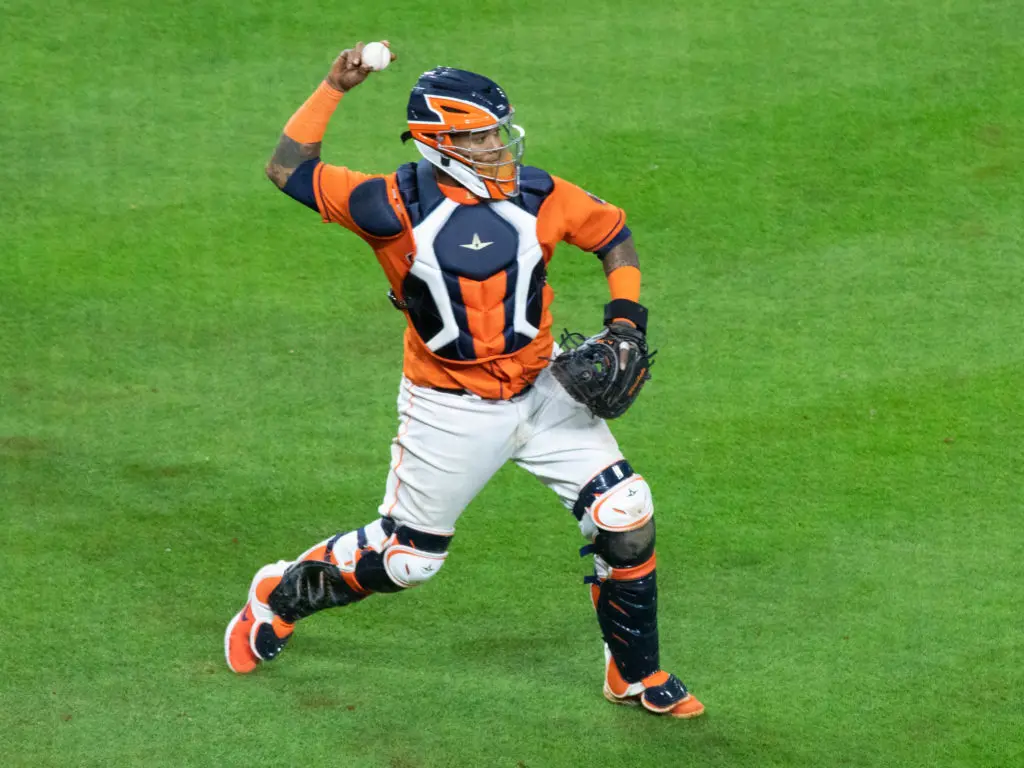 Houston Astros Martin Maldonado has worked on throwing out baserunners.  (Photo by F. Carter Smith)