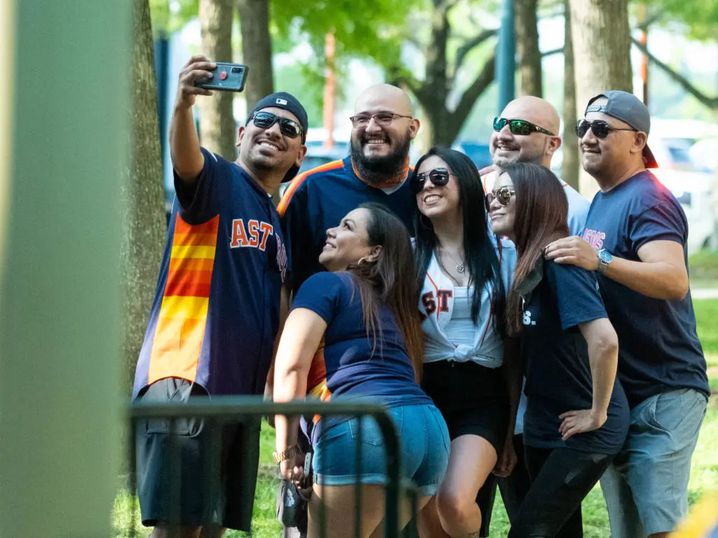 Astros fans embraced the moment. (Photo by F. Carter Smith)