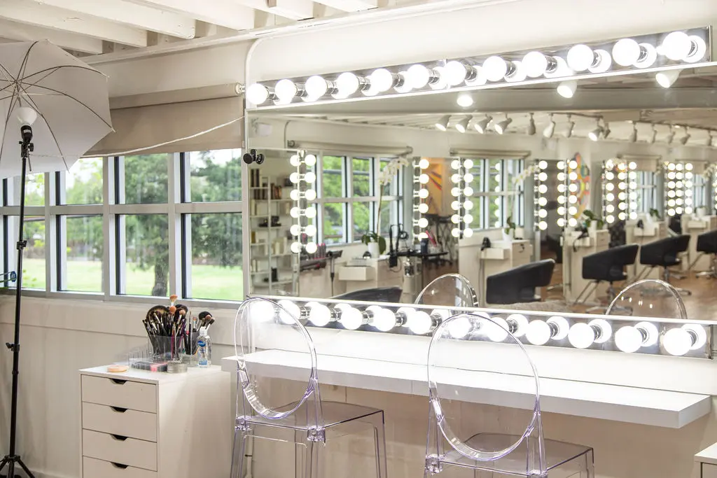 The Volume Social Club where Sergio Morales and Xandro Canalas do their hair magic. (Photo by Leah Wilson)