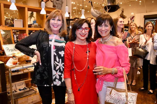 The Shop With Heart Card Fun is back and Roz Pactor is at the center of it as usual.