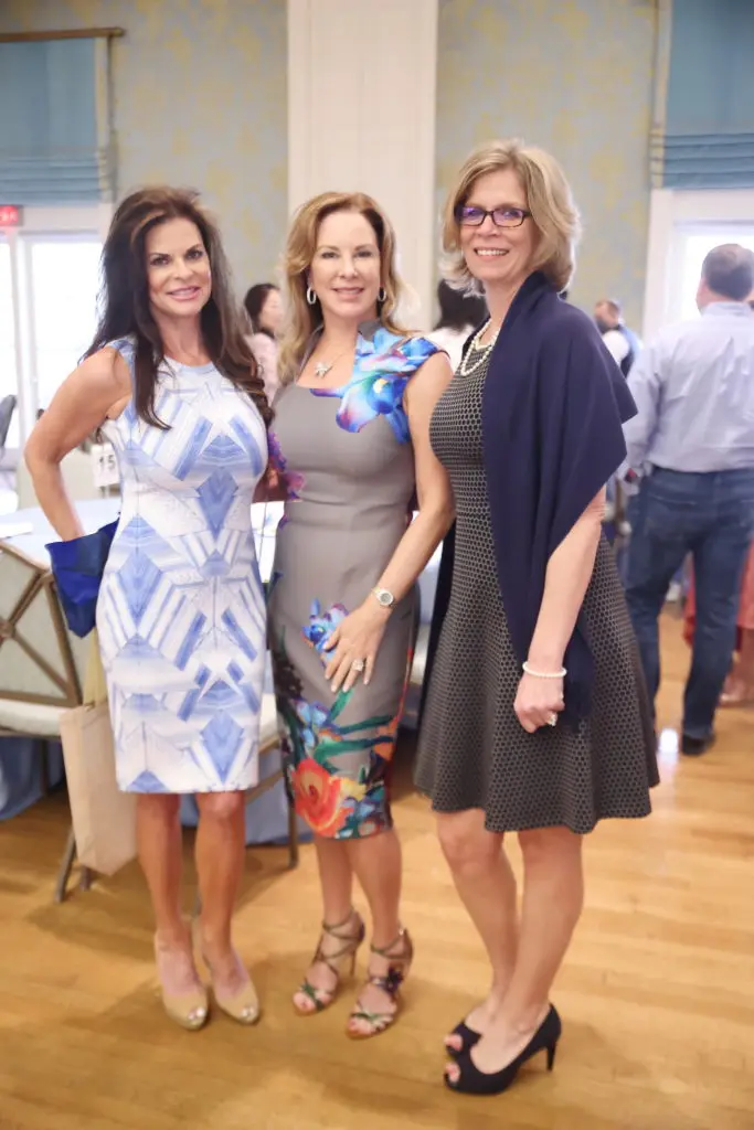 Kelly Anzolotti, Marian McClendon and Dina Connally (Photo by Quy Tran)