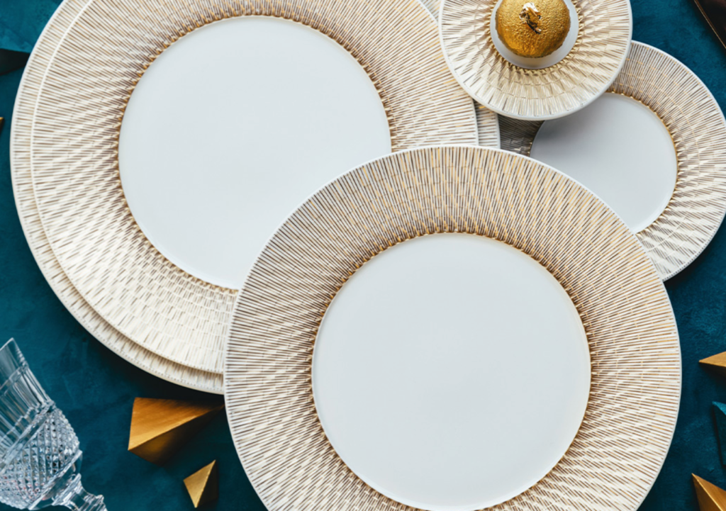Bernardaud masters the art of French porcelain since 1863 in Limoges, combining craftsmanship and innovation, creativity and heritage.
