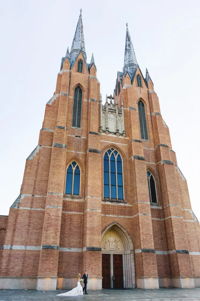 Caitlin Bailey And Mark McClure’s Picturesque Houston Nuptials