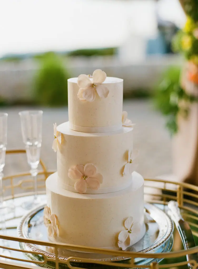 Edith Meyer Wedding Cakes' beautiful work.  (Photo by Liz Banfield)