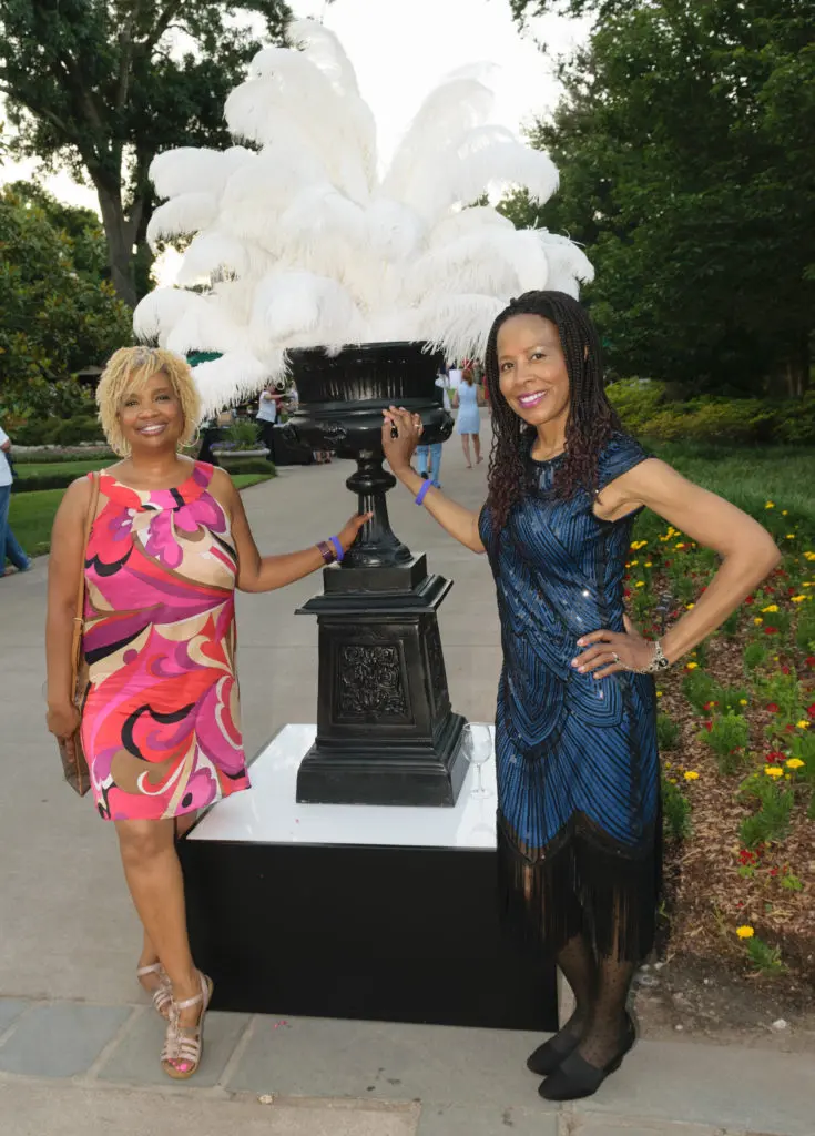 Arquila Todd, Dr. Monica Anderson (Photo by Dallas Arboretum/Steve Foxall)