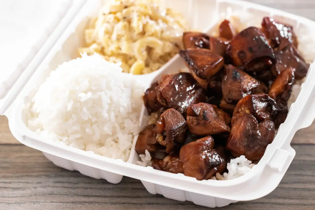 The plate lunch featuring Huli Huli Chicken.