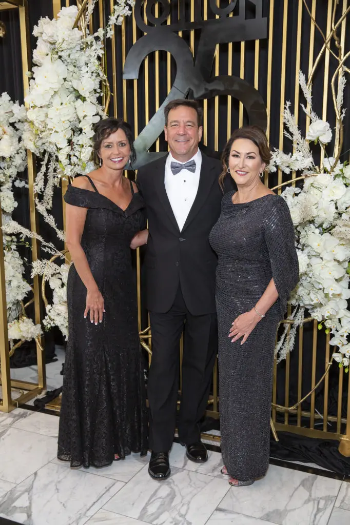 Kathy Cruthirds, Scott Lester, Margaret Vandever; 