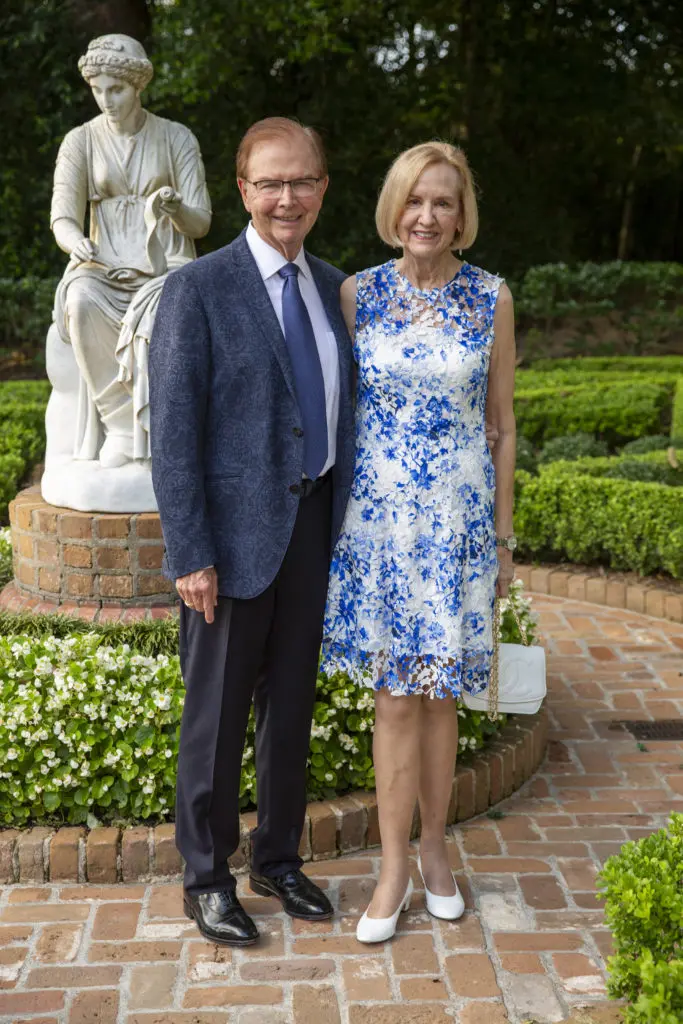 Rusty & Sue Burnett (Photo by Jenny Antill Clifton)