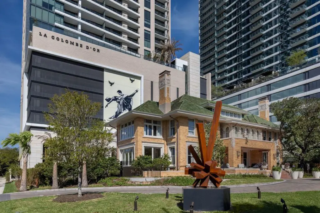 La Colombe d'Or hotel in Houston's Montrose neighborhood is named one of the country's five most invincible hotels by Smithsonian Magazine. (Photo courtesy of La Colombe d'Or)