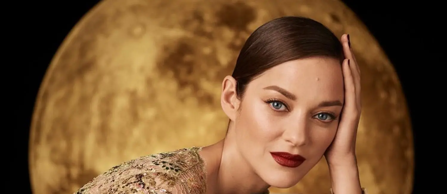 Chanel – The iconic scent, Chanel No5 with brand ambassador Marion Cottillard