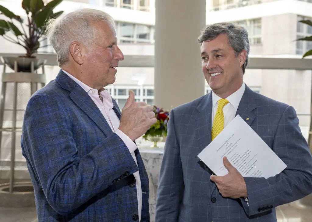 Dr. Billy Cohn, THI board chair Eric Wade at the Texas Heart Institute event honoring Dr. O.H. 'Bud' Frazier. (Photo courtesy of Joe Brewton, THI)