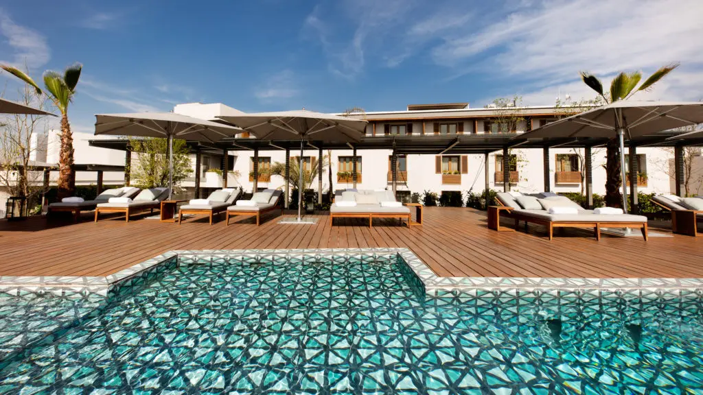 Even at the rooftop poolside, the beauty of artisanal tiles delight the senses at Cartesiano.