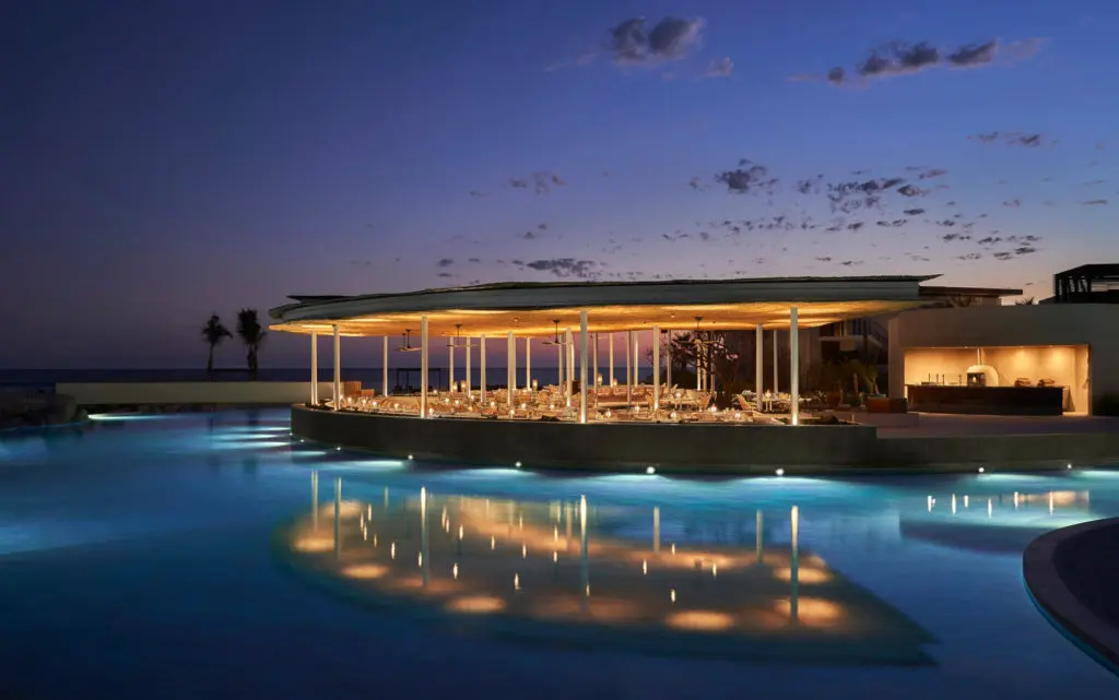The beachside restaurants at the Four Seasons outpost set a very romantic scene.