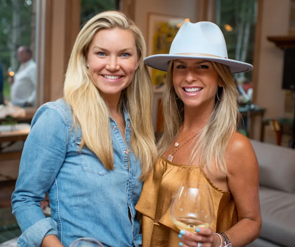 Guests at the Exclusive Resorts event at the Aspen home of Glenn Bucksbaum (Photo by Ross Daniels Photography) (Photo by Ross Daniels Photography)