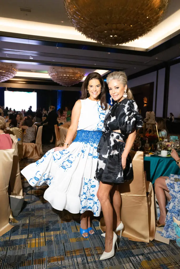 Ann Ayre, Joyce Echols at the Latin Women's Initiative luncheon (Photo by Daniel Ortiz)