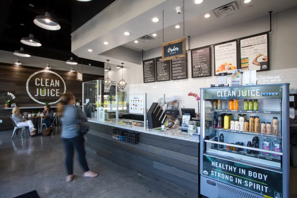 With juice choices galore, healthy bowls and wraps, Clean Juice fits right into Memorial Green's health-conscious community. 