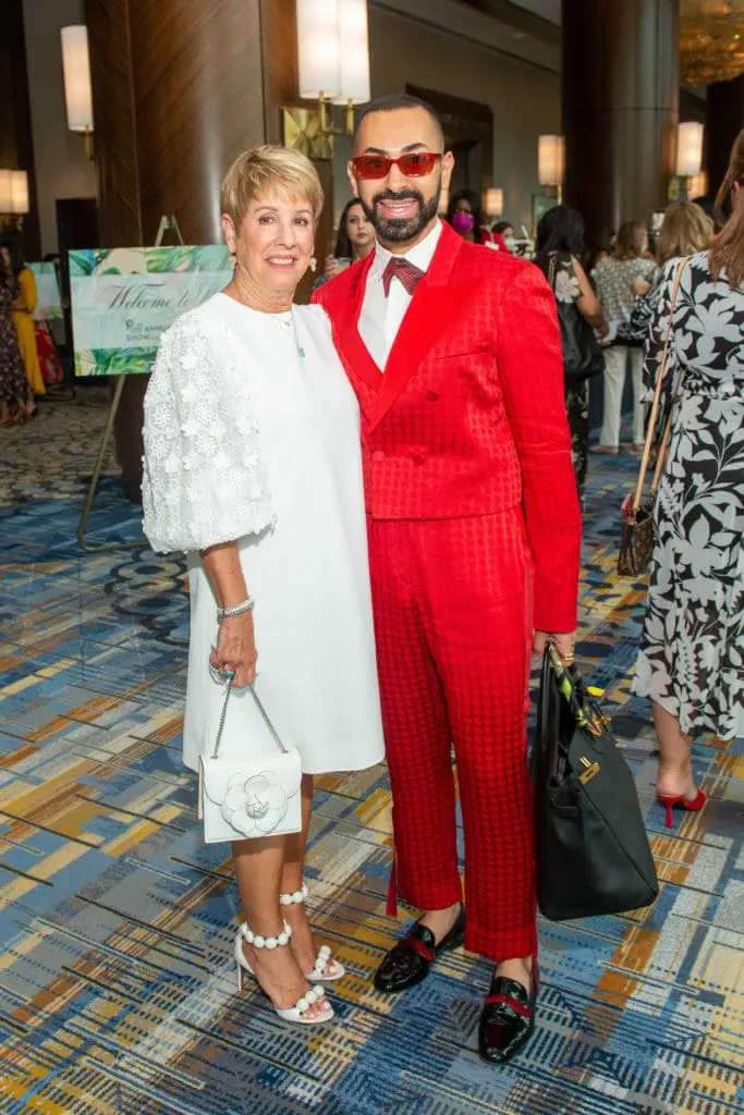 Donna Lewis, Fady Armanious at the Latin Women's Initiative luncheon (Photo by Daniel Ortiz)
