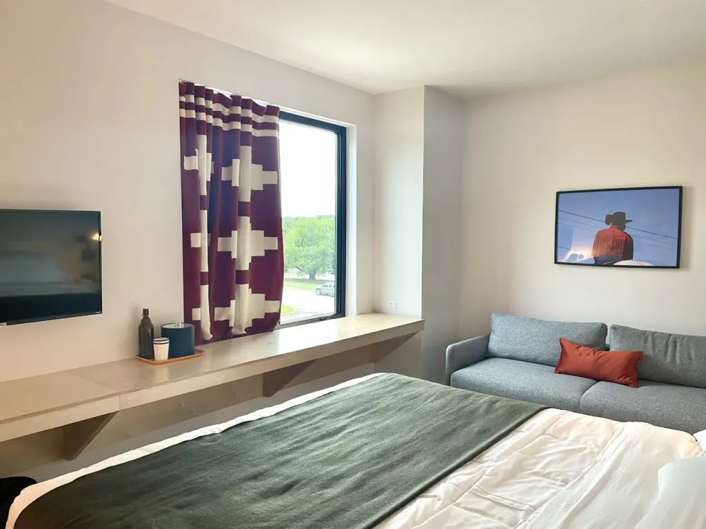 A king room plus, with a pull out sofa bed at Hotel Dryce. Photo by Courtney Dabney.