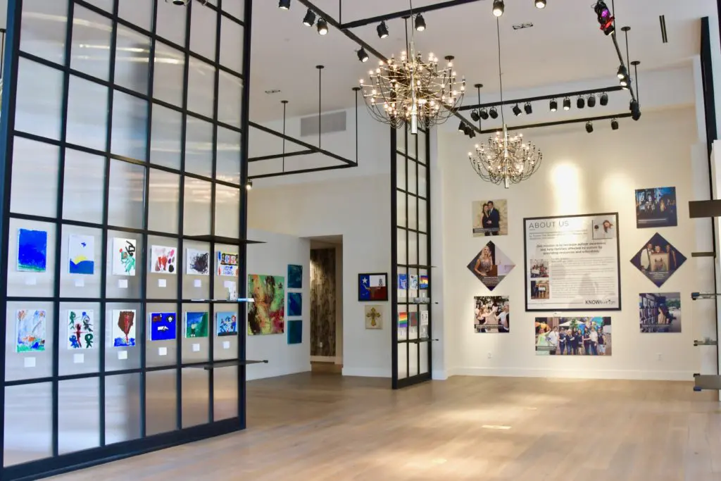 The KNOWAutism gallery in River Oaks District (Photo by Alex Montoya) 