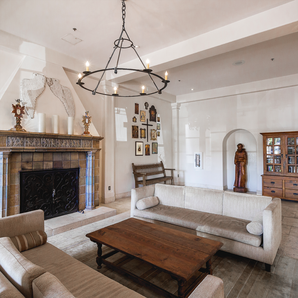 Santa Fe's Hotel St. Francis is quiet and beautiful near Santa Fe Plaza. (Courtesy of Heritage Hotels & Resorts)
