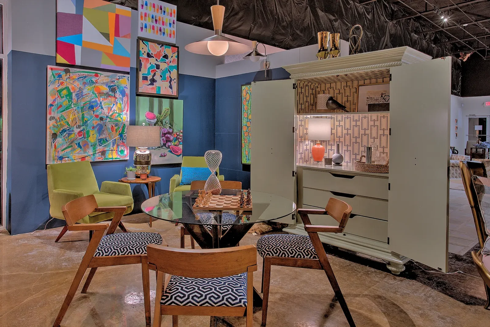 Yates Desygn-1 thrift studio dallas