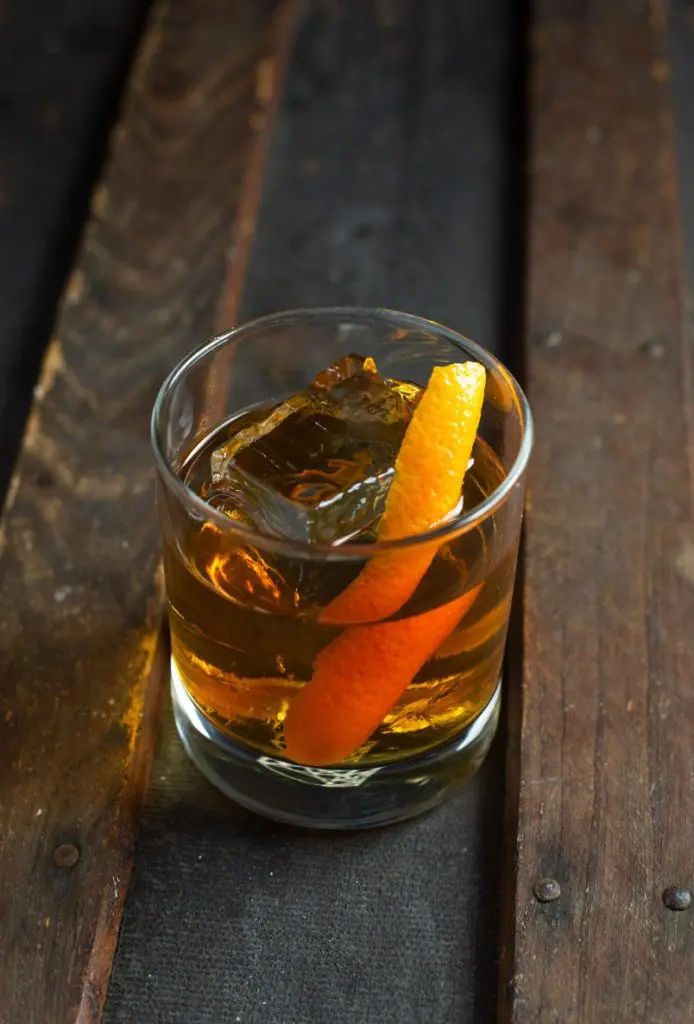 The new Distribution Bar plans to be a low-key neighborhood hang-out.