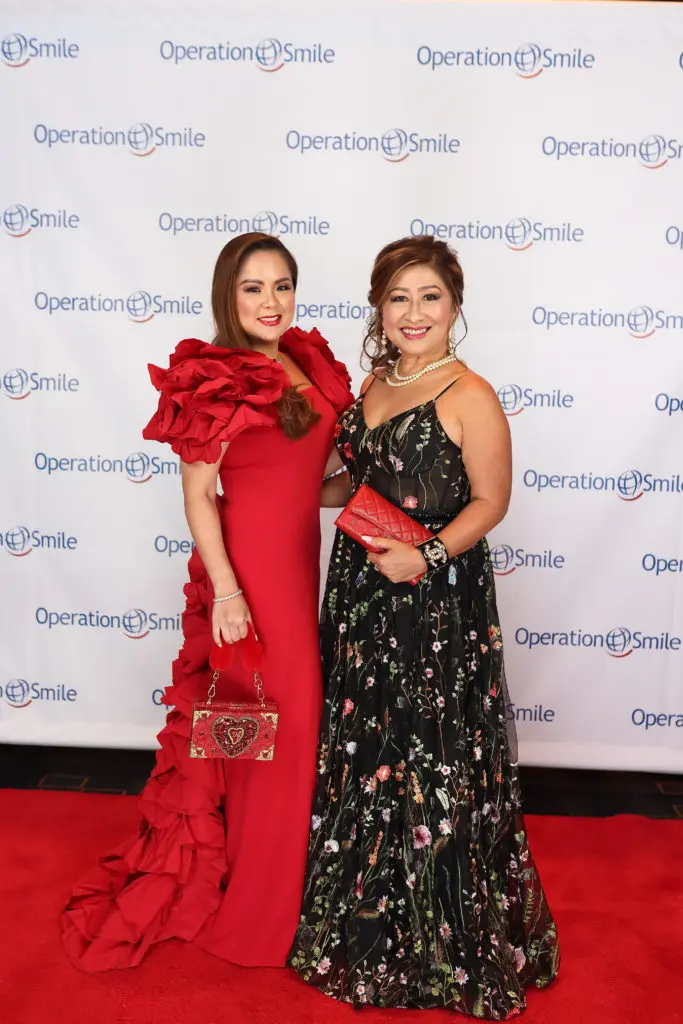 Ann Ton, Christine Nguyen (Photo by Quy Tran)
