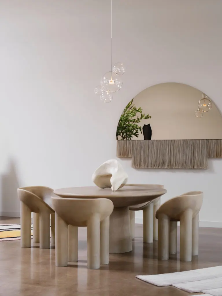 Roly Poly dining table and chairs are Faye Toogood, London. Ceramic sculpture by Re Jin Lee, NY. Mirror is Ben & Aja Blanc, Rhode Island.
Giopato & Coombes light fixture, Italy. (Photo by Lisa Petrole)