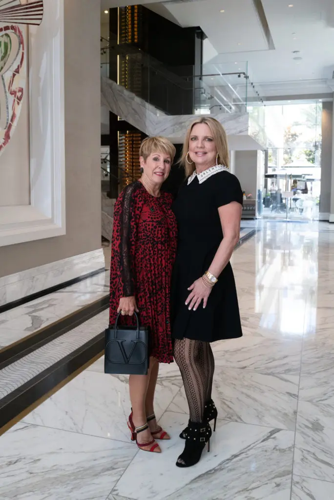 Donna Lewis, Melissa Juneau at the Tootsies Oscar de la Renta presentation at The Post Oak Hotel. (Photo by Daniel Ortiz)
