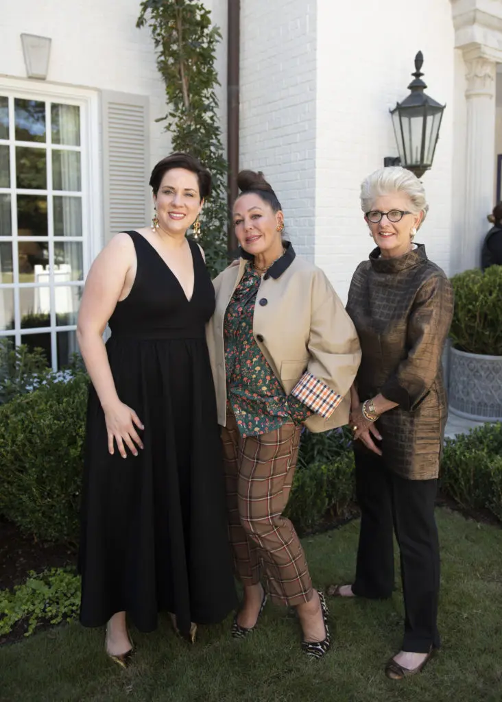 Jenna McPhail, Michelle Nussbaumer, Pam Baker (Photo by Tamytha Cameron)