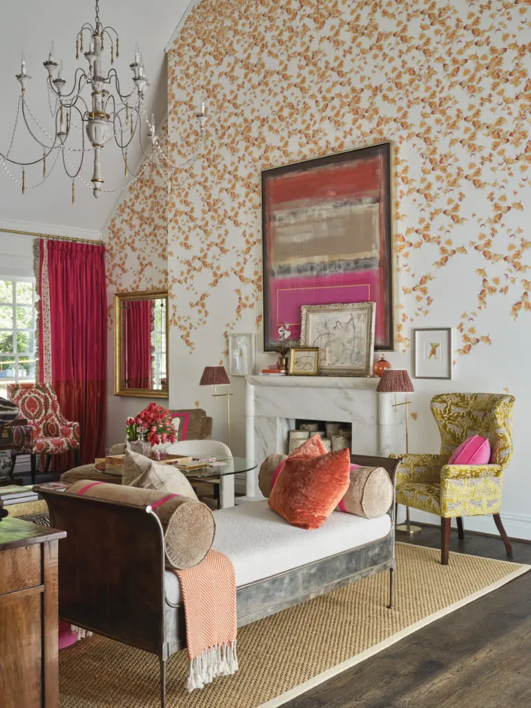 A vibrant family retreat by A. Lance Design (Photo by Stephen Karlisch)